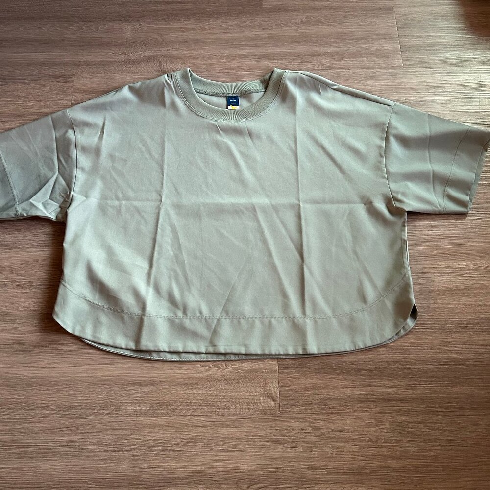 Brand New Old Navy Active Wear Top